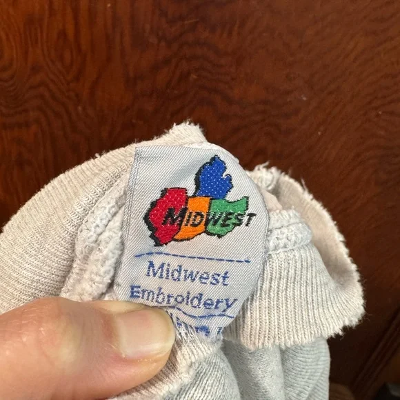 Vintage Iowa State (ISU) Crewneck - Picture 6 of 7